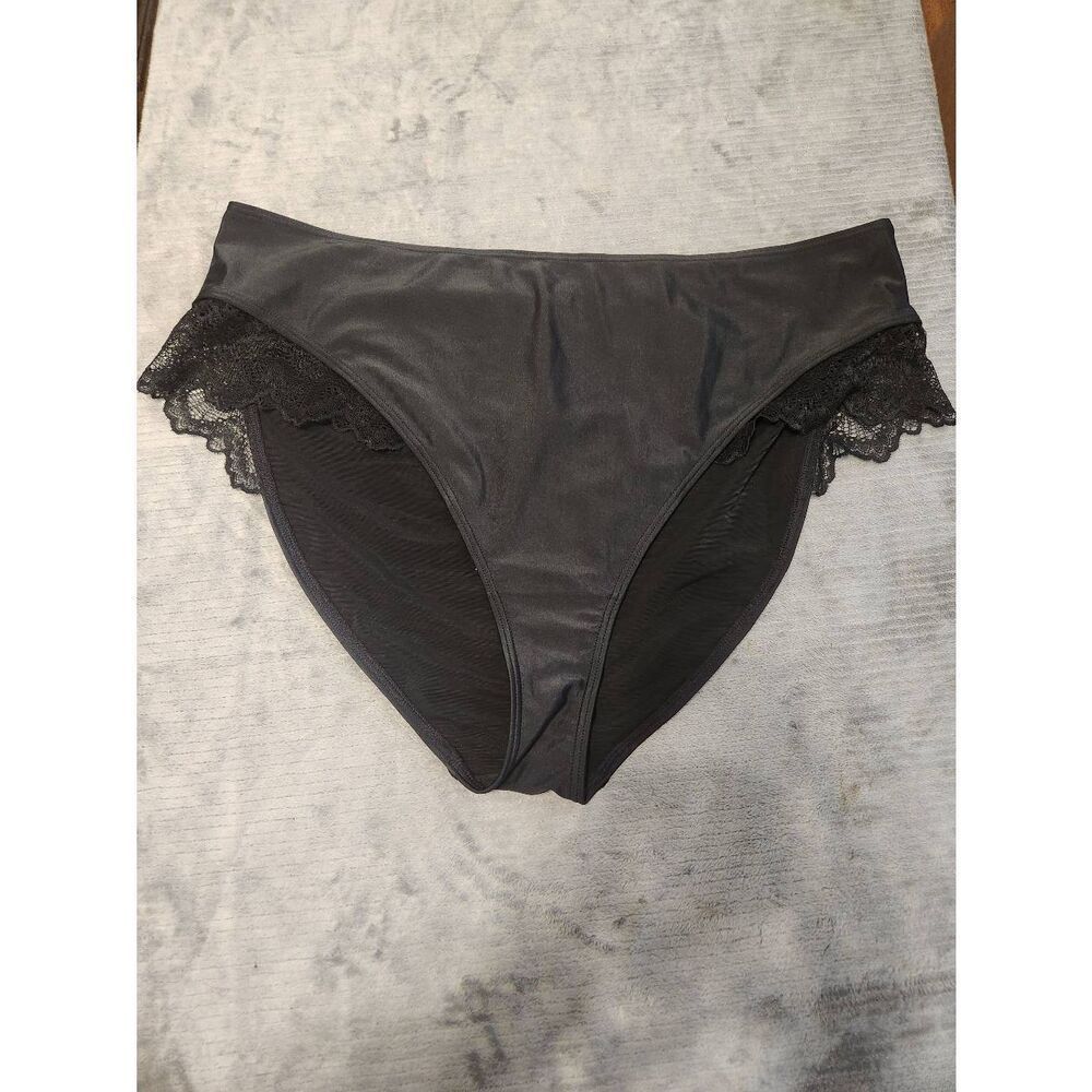 NWT Wolf & Whistle Size 18 Black Bikini Bottom with Lace Edge